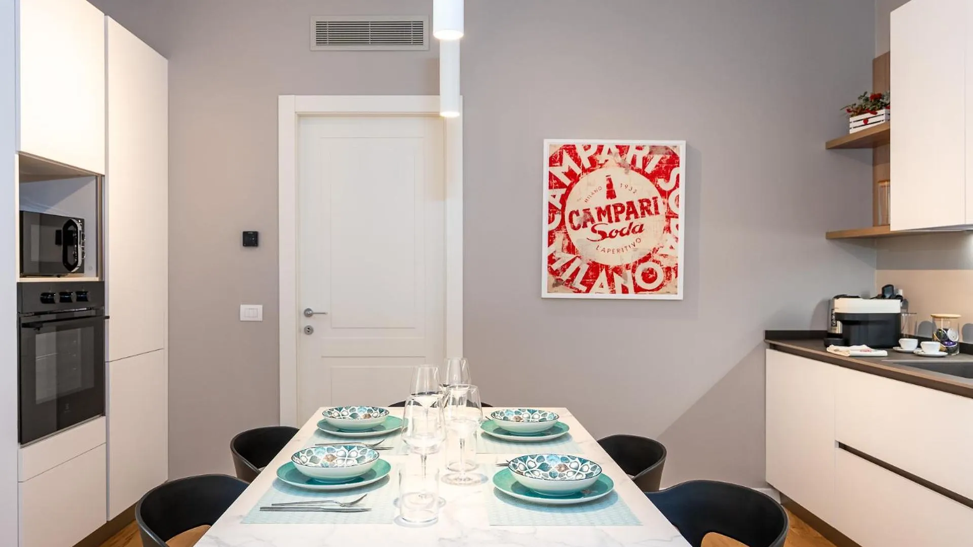 Luxurious & Spacious Flats In Duomo Milán Apartmán