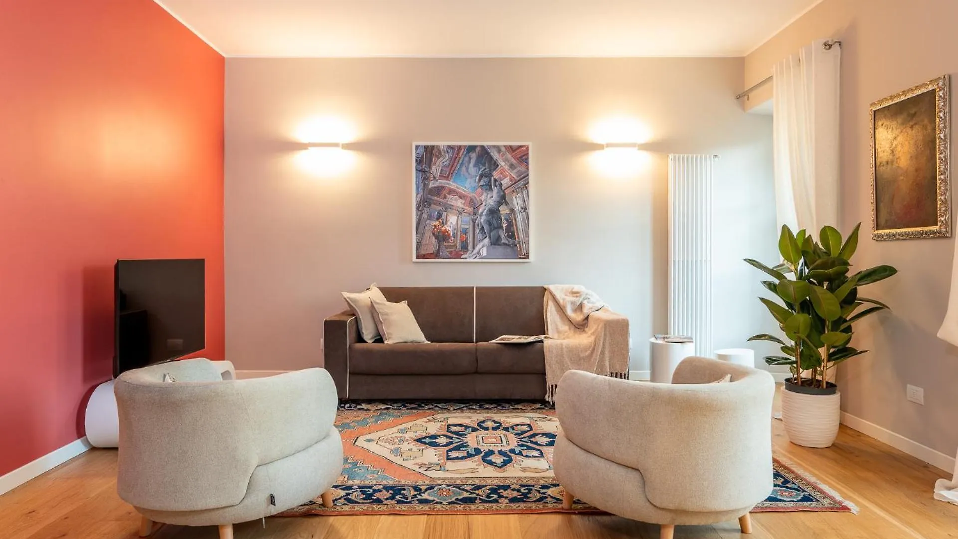 Luxurious & Spacious Flats In Duomo location