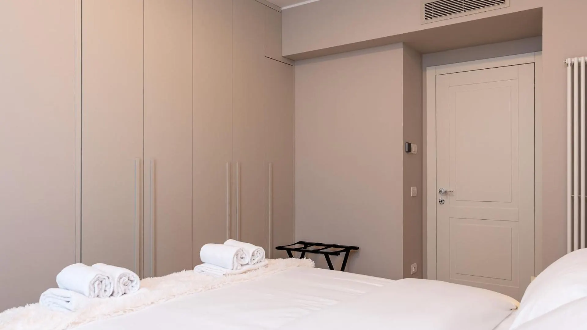 Apartmán Luxurious & Spacious Flats In Duomo Milán